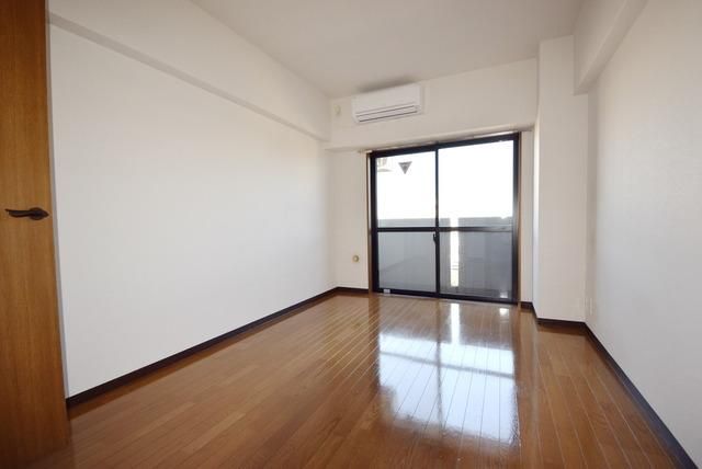 居室・リビング　★１Ｆはコンビニ・眺望良好★