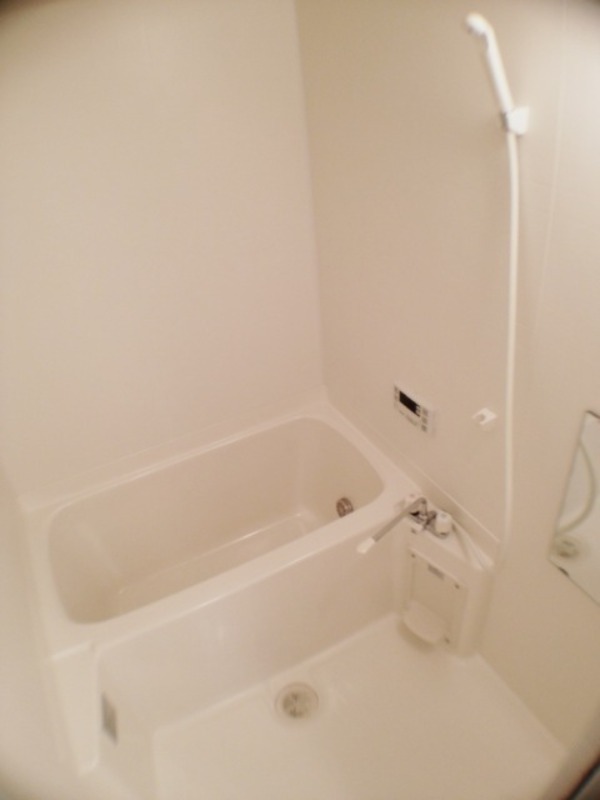 バス・シャワールーム　図面と現状に相違がある場合には現状を優先