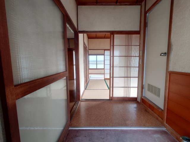 玄関　別号室の写真です。