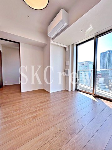 居室・リビング　別号室の写真です