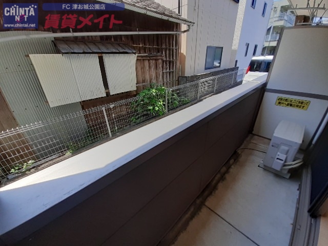 セキュリティ　別部屋同型反転タイプ