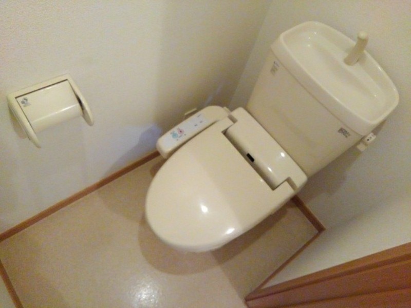 トイレ　図面と現状に相違がある場合には現状を優先