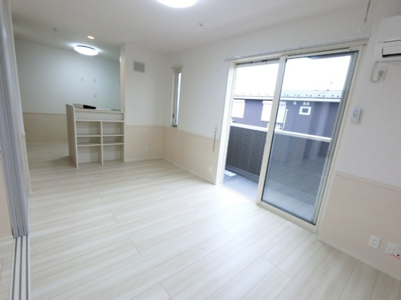 居室・リビング　図面と現状に相違がある場合には現状を優先