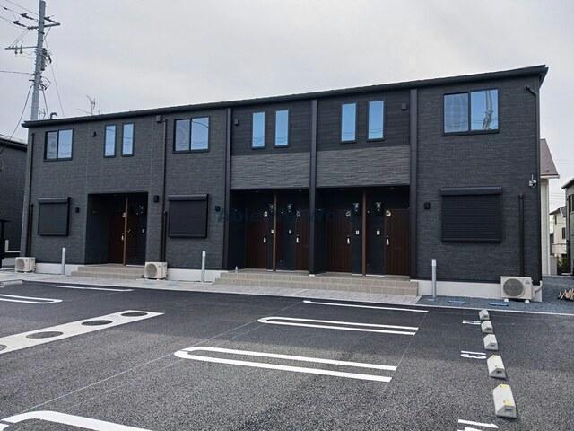 建物外観　建築中