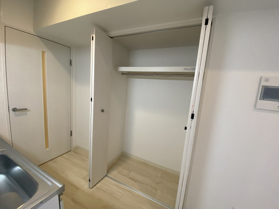 収納　※別部屋の写真です