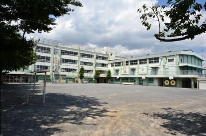 小学校　目黒区立原町小学校（小学校）まで613m
