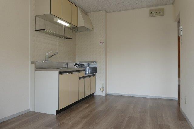 キッチン　ダイニング