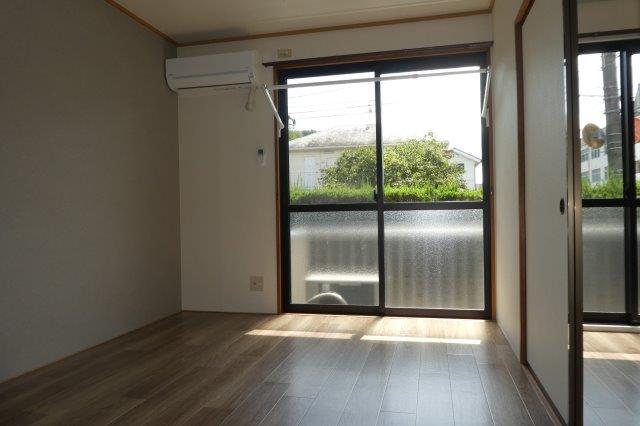 居室・リビング　洋室