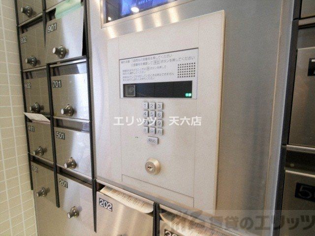 セキュリティ　下駄箱