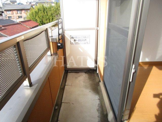 バルコニー　同物件別部屋です。