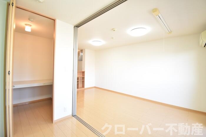 その他部屋・スペース　洋室３帖 ＬＤＫ１２．７帖