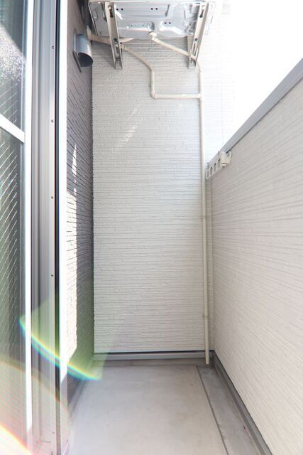 バルコニー　※別室の参考写真の為、現況優先です。