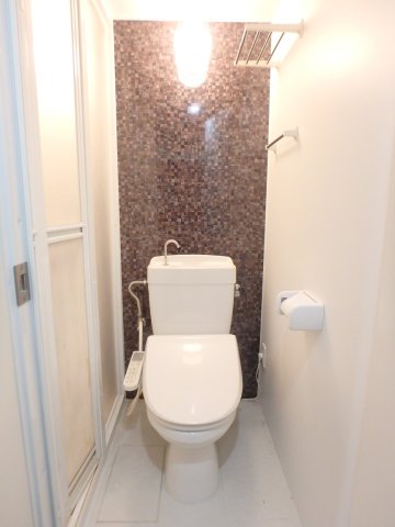 トイレ　イメージ