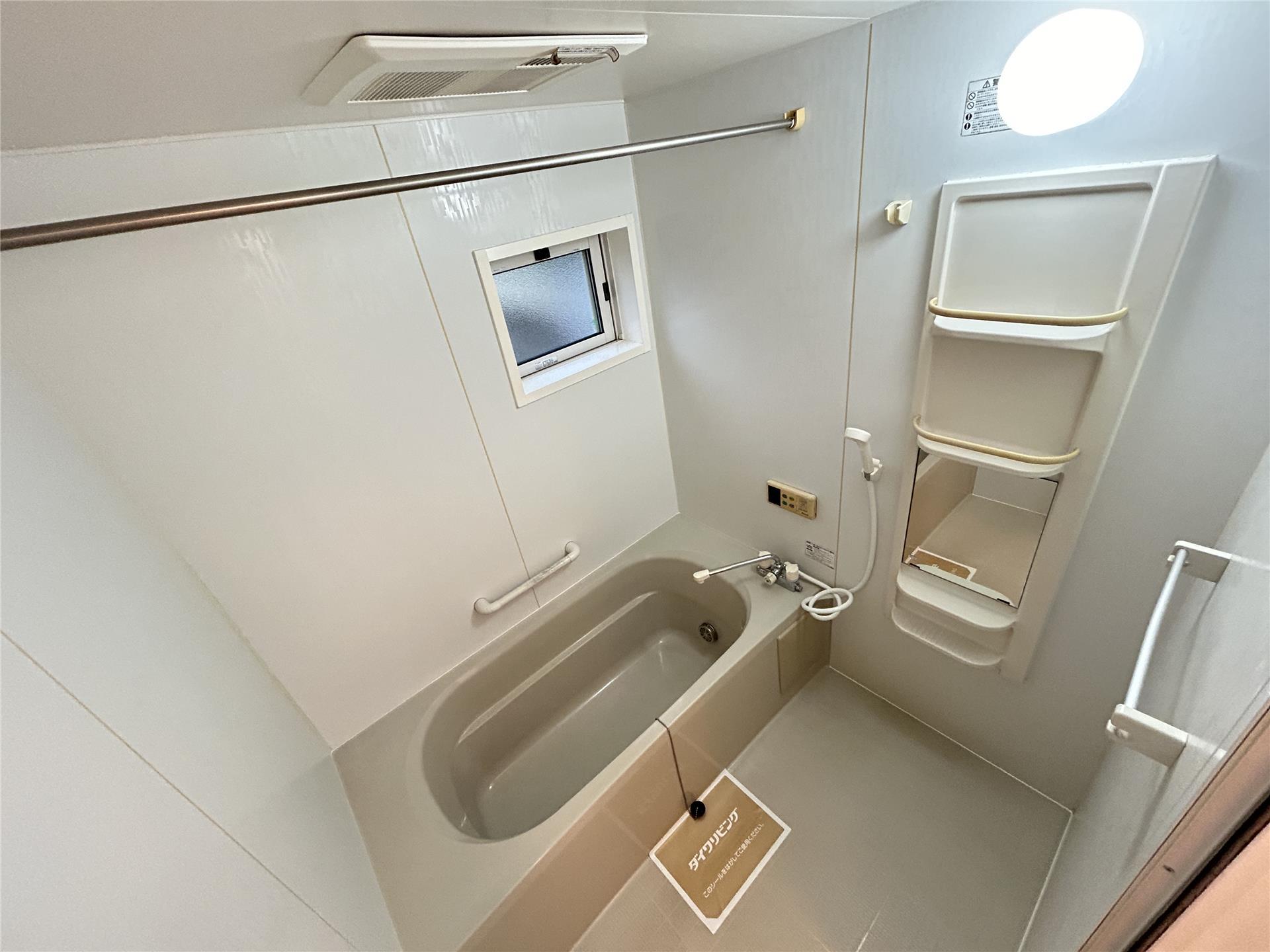 バス・シャワールーム　浴室