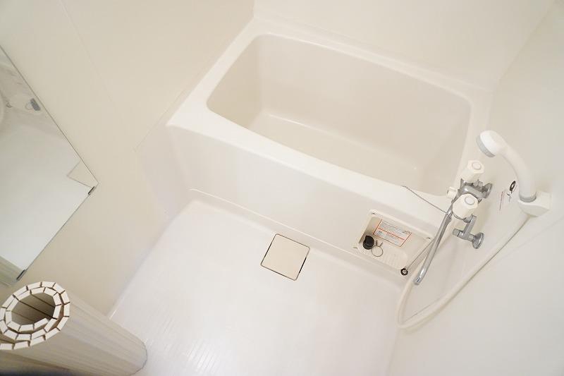 バス・シャワールーム　浴室