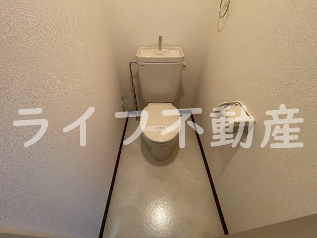 トイレ　落ち着いたトイレです