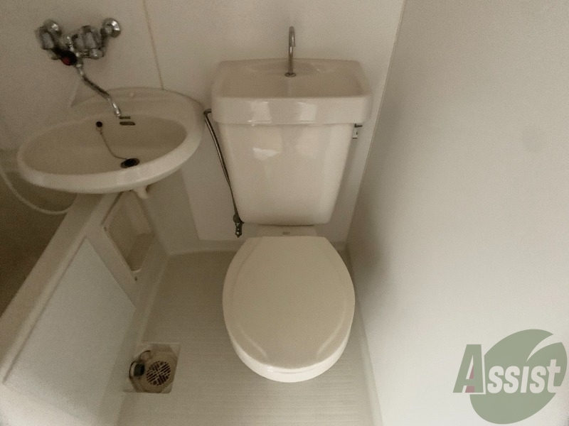 トイレ　トイレスペースも問題なく使用出来そうですね。