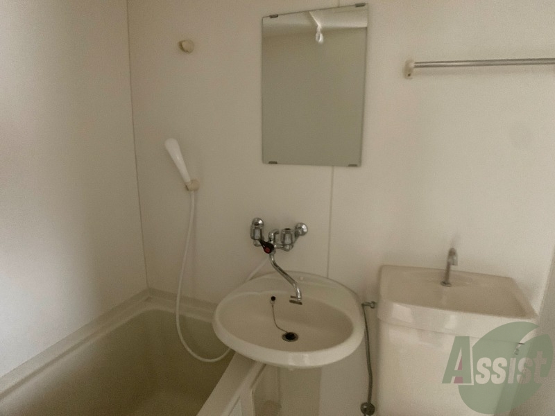 洗面設備　洗面スペースはこちらでご利用いただけます。