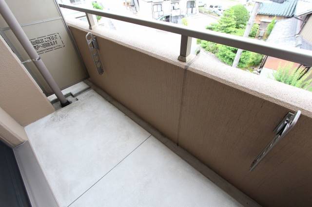 バルコニー　３０２号室の写真です。