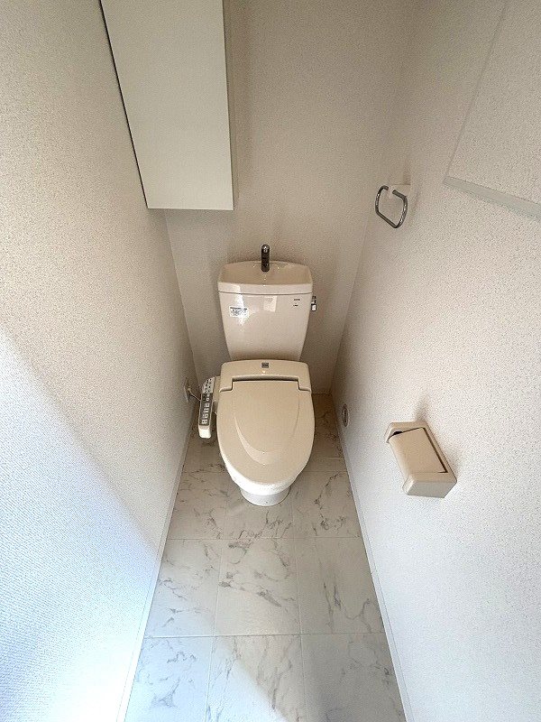 トイレ　※掲載情報と物件の現況が異なる場合、現況を優先するものとしま