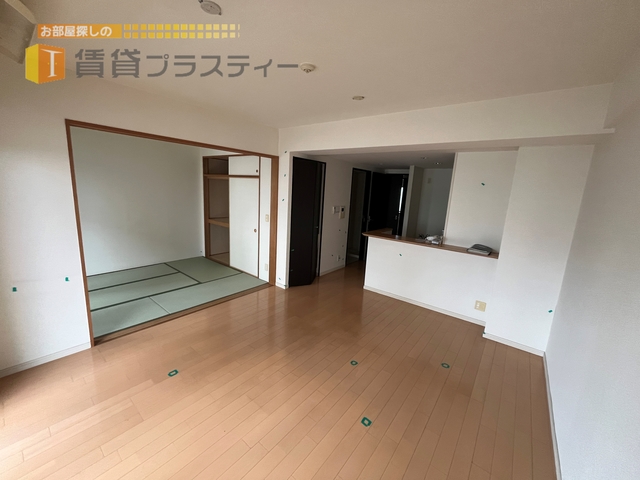 居室・リビング　家族団らんのリビングスペース。