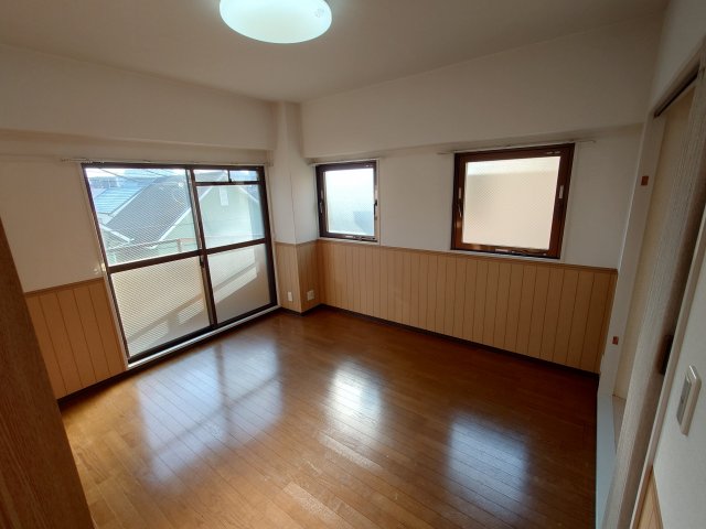 居室・リビング　ゆったり過ごせる居間です