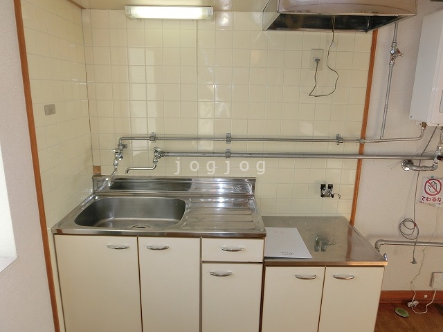 キッチン　キッチンです。