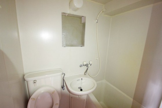 洗面設備　※別部屋の写真です