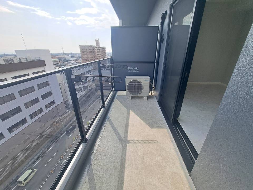 バルコニー　バルコニー