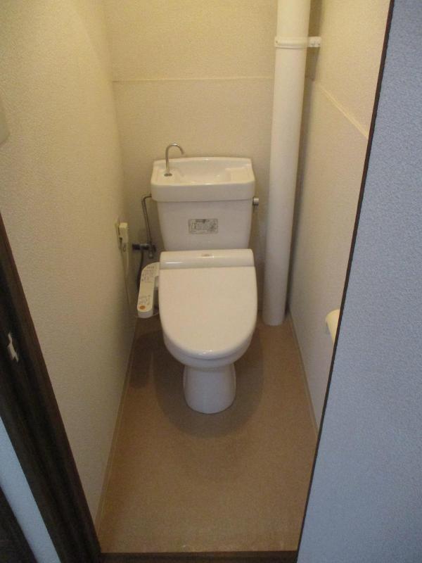 ルミエール橘のトイレ写真
