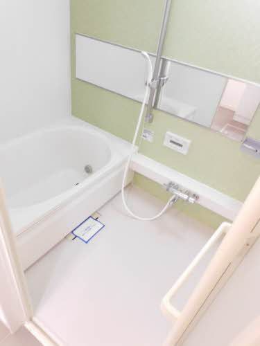 バス・シャワールーム　浴室