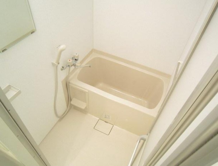 バス・シャワールーム　反転タイプになります