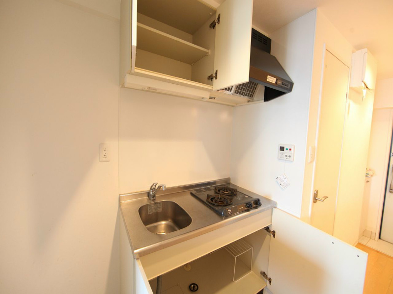 キッチン　システムキッチン（ガス2口コンロ付）