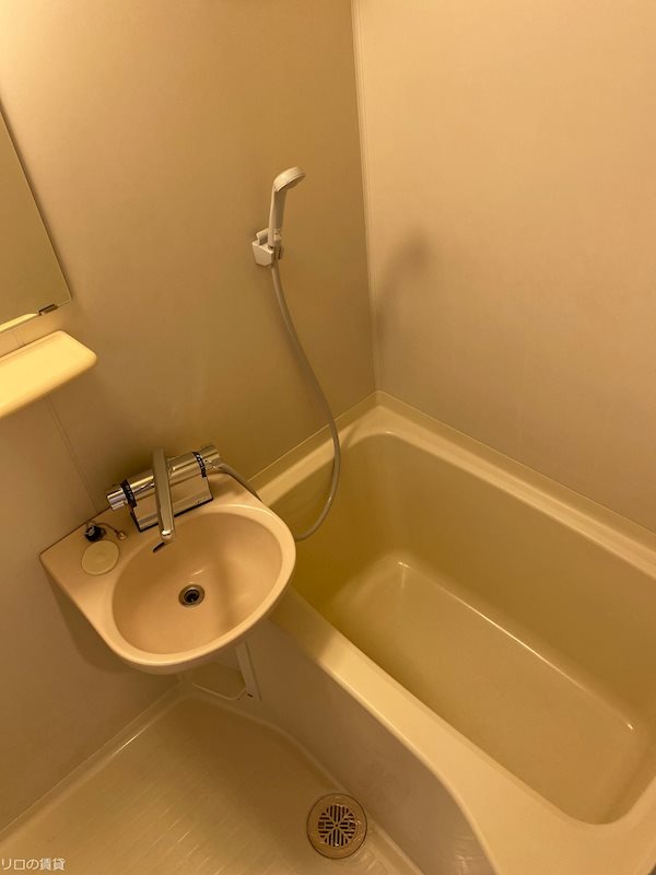 バス・シャワールーム　別号室