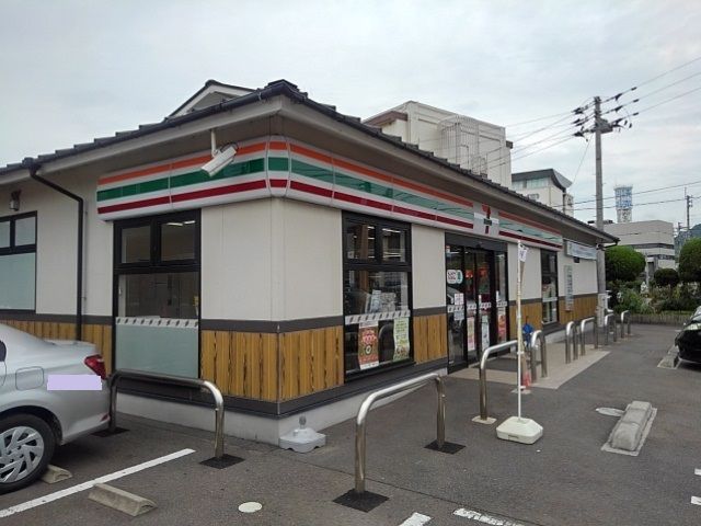 コンビニ　７－１１坂出西大浜北４丁目店（コンビニ）まで750m