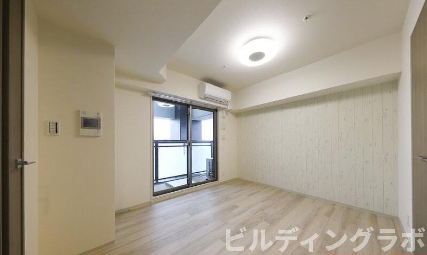 居室・リビング　別号室参考画像です。