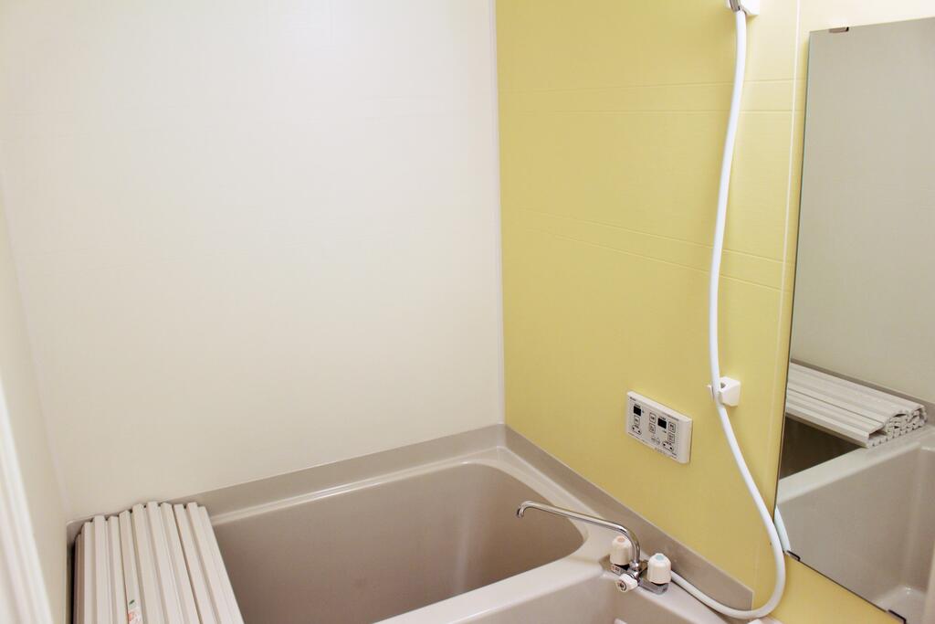 バス・シャワールーム　アクセントカラー