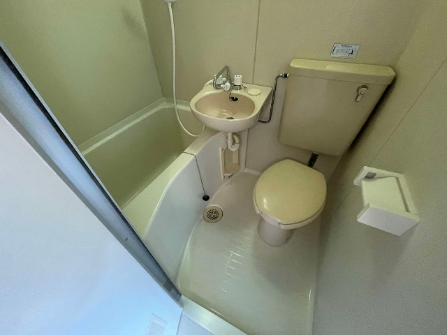 バス・シャワールーム　※同物件別号室の参考写真です。