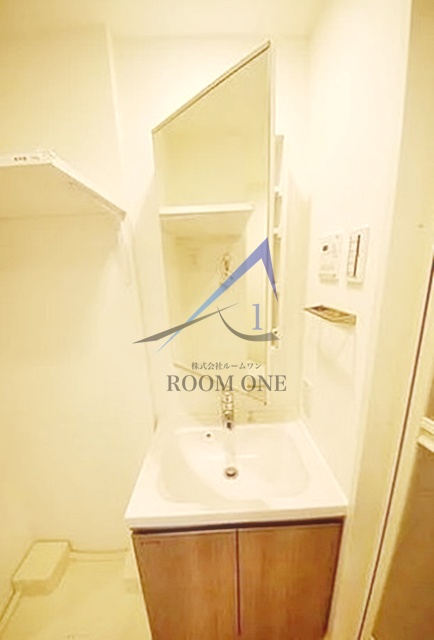 洗面設備　洗面台です。