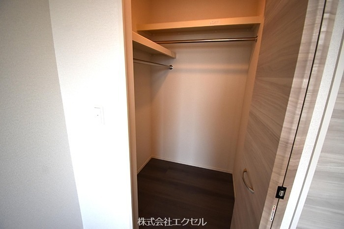 収納　ウォークインクローゼットです。