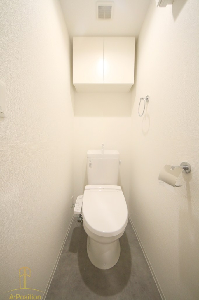 トイレ　セレニテ日本橋エクラ