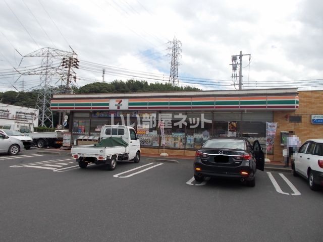 コンビニ　セブンイレブン　新涯大橋西店（コンビニ）まで340m