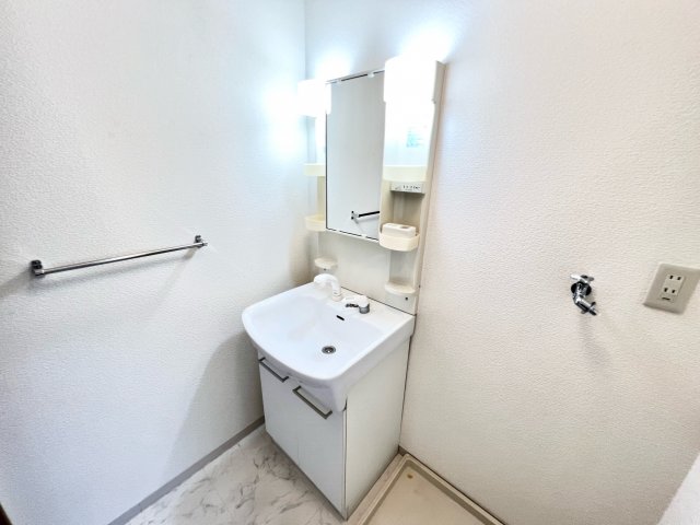 洗面設備　※別部屋参考写真