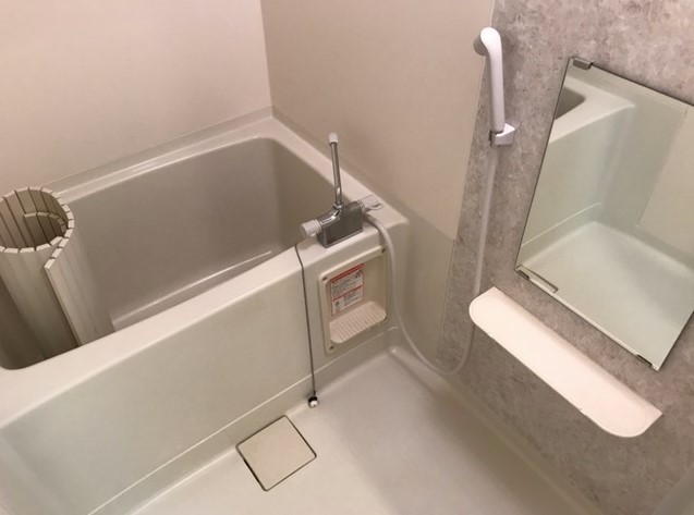 バス・シャワールーム