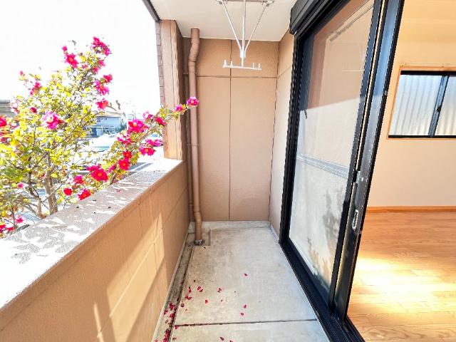 バルコニー　ベランダ