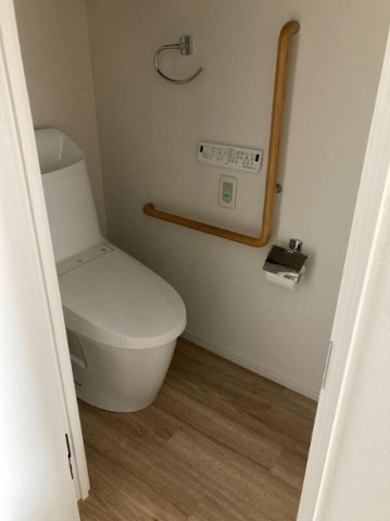 トイレ　※別部屋参照