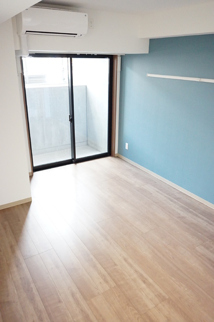 居室・リビング　★洋室９．６帖★※同タイプ参考写真