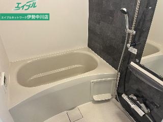 バス・シャワールーム　同型参考写真