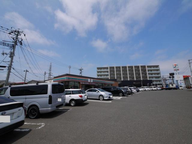 コンビニ　セブンイレブン仙台郡山５丁目店（コンビニ）まで201m