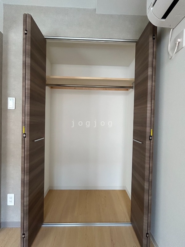 収納　奥行きのあるクローゼットを完備しています。